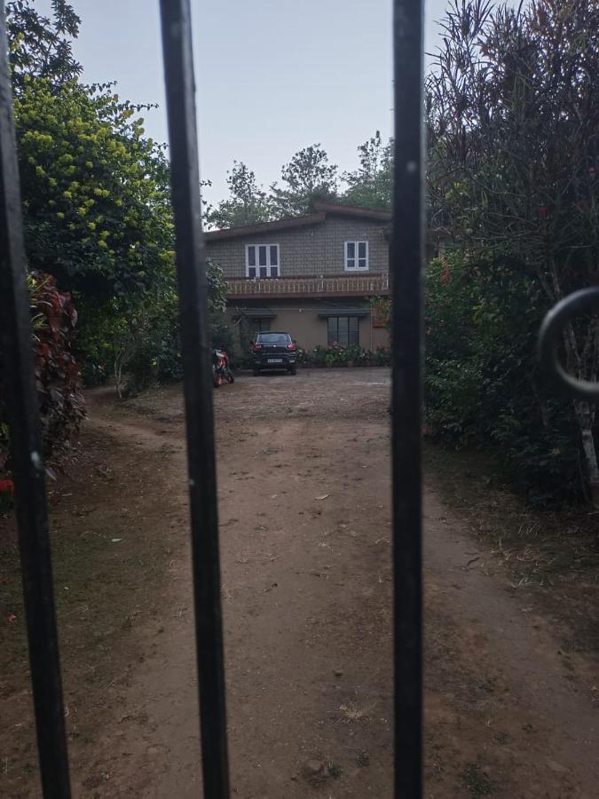 Hill Side Estate Apartment Madikeri Exterior photo